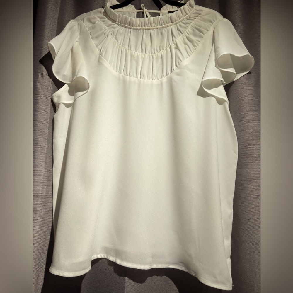 Halogen White Ruffled Short Sleeve Top